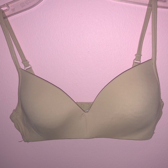 Calvin Klein Bra - Picture 3 of 3